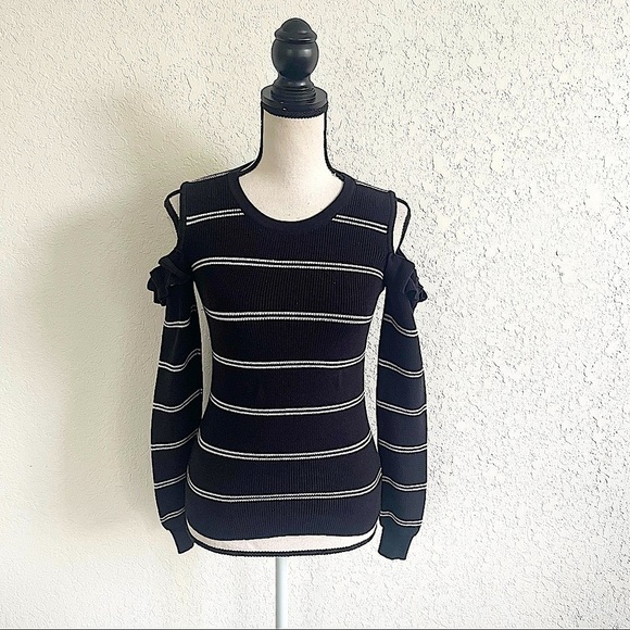 JACK BY BB DAKOTA Black White Eloisa Striped Ruffle Cold Shoulder Sweater Small - Picture 2 of 7